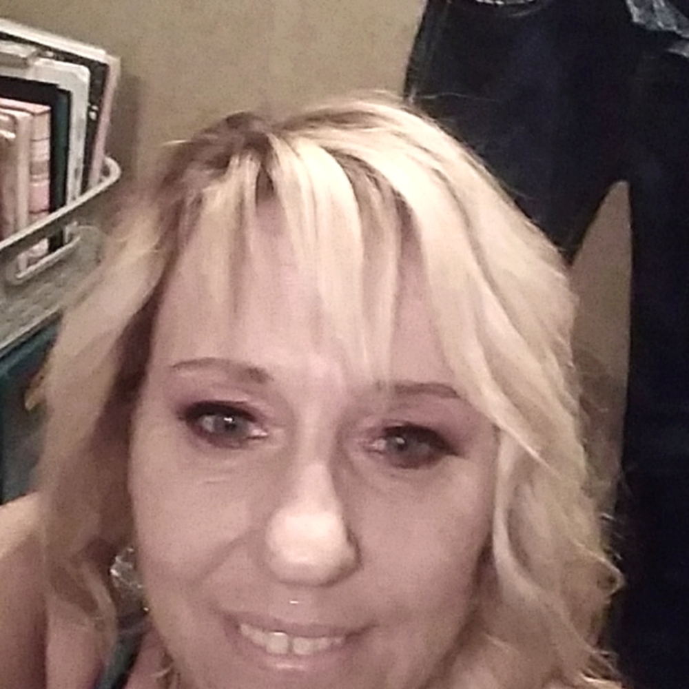 Meet your Posher, Pamela